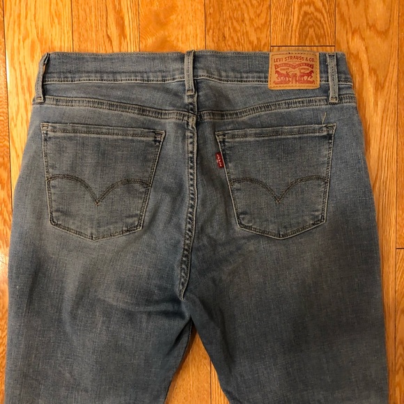 Levi’s Super Skinny Jeans (Lightwash) - Picture 4 of 5